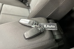 musta Audi Q4 e-tron 2022 kuva 33.
