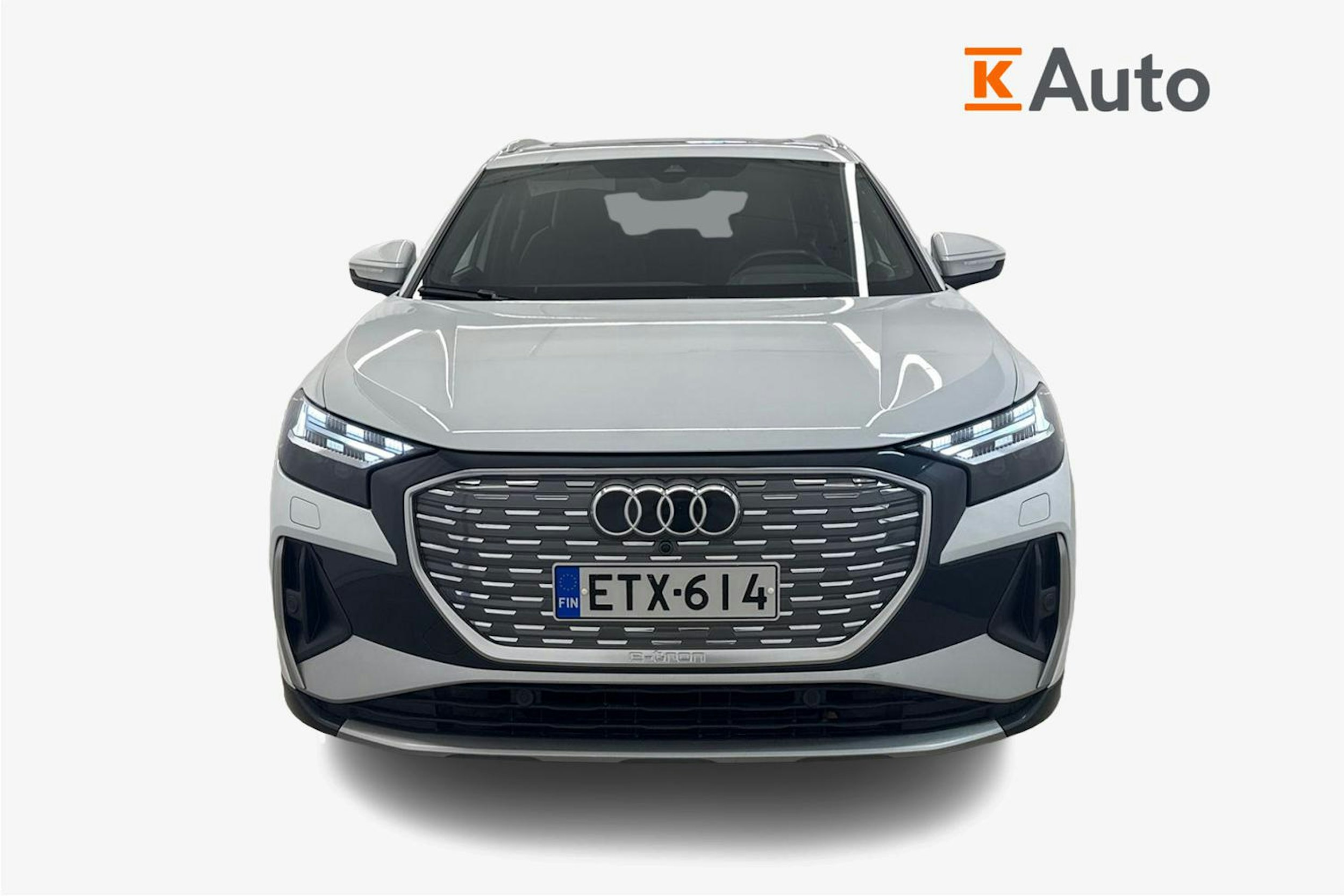 met. valkoinen Audi Q4 e-tron 2022 kuva 4.