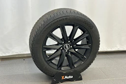 valkoinen Audi Q4 e-tron 2022 kuva 30.