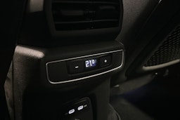 violetti Audi Q4 e-tron 2022 kuva 16.