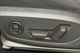 violetti Audi Q4 e-tron 2022 kuva 18.