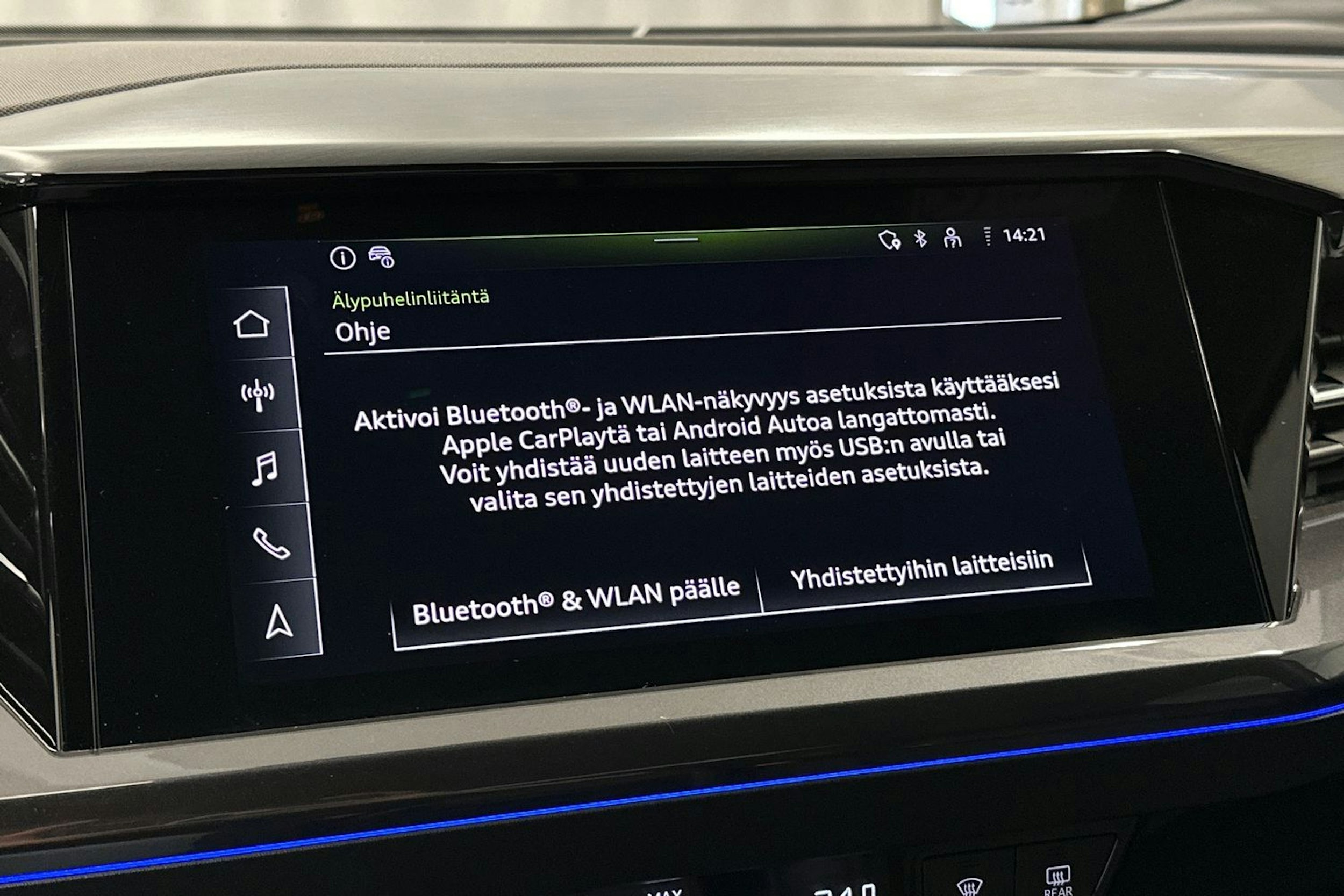violetti Audi Q4 e-tron 2022 kuva 27.