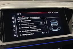 violetti Audi Q4 e-tron 2022 kuva 30.