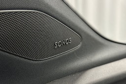violetti Audi Q4 e-tron 2022 kuva 36.