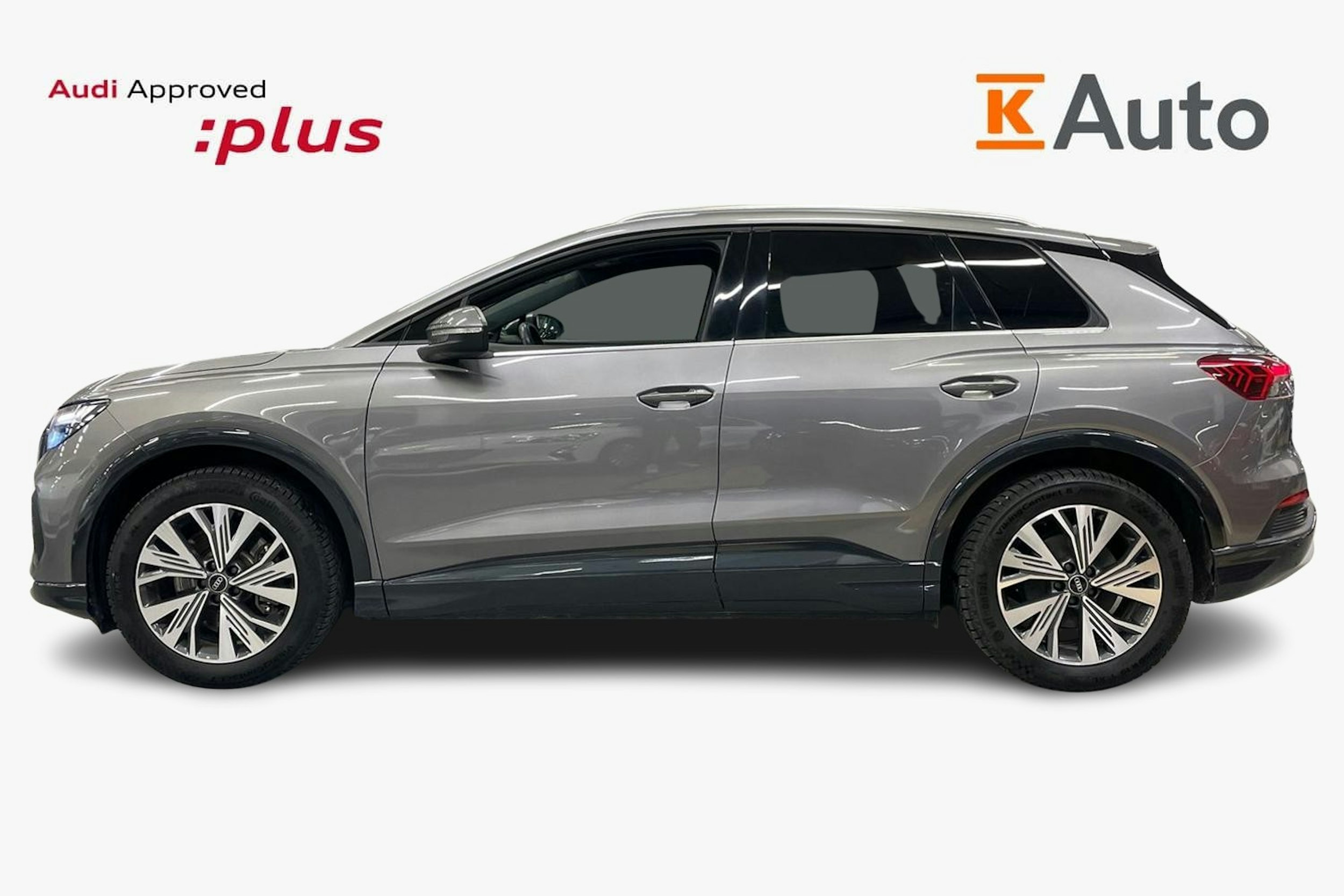 Harmaa Audi Q4 e-tron 2022 kuva 5.