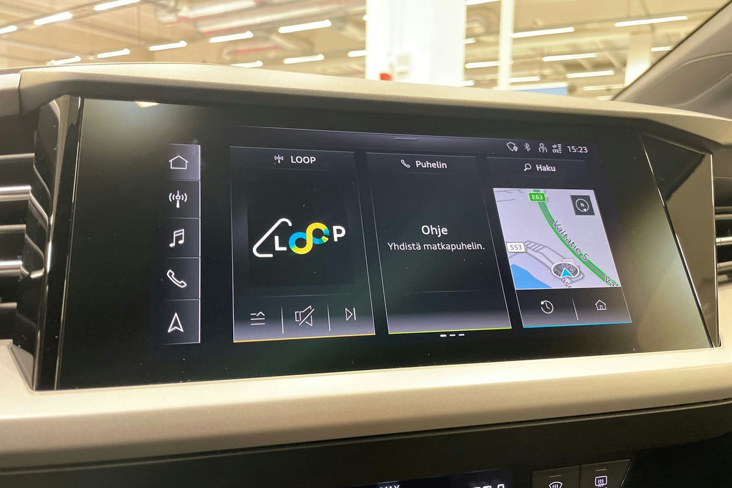 Harmaa Audi Q4 e-tron 2022 kuva 16.