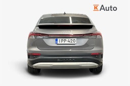 harmaa Audi Q4 e-tron 2022 kuva 3.