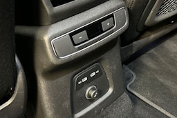 harmaa Audi Q4 e-tron 2022 kuva 23.