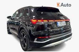 Musta Audi Q4 e-tron 2022 kuva 2.