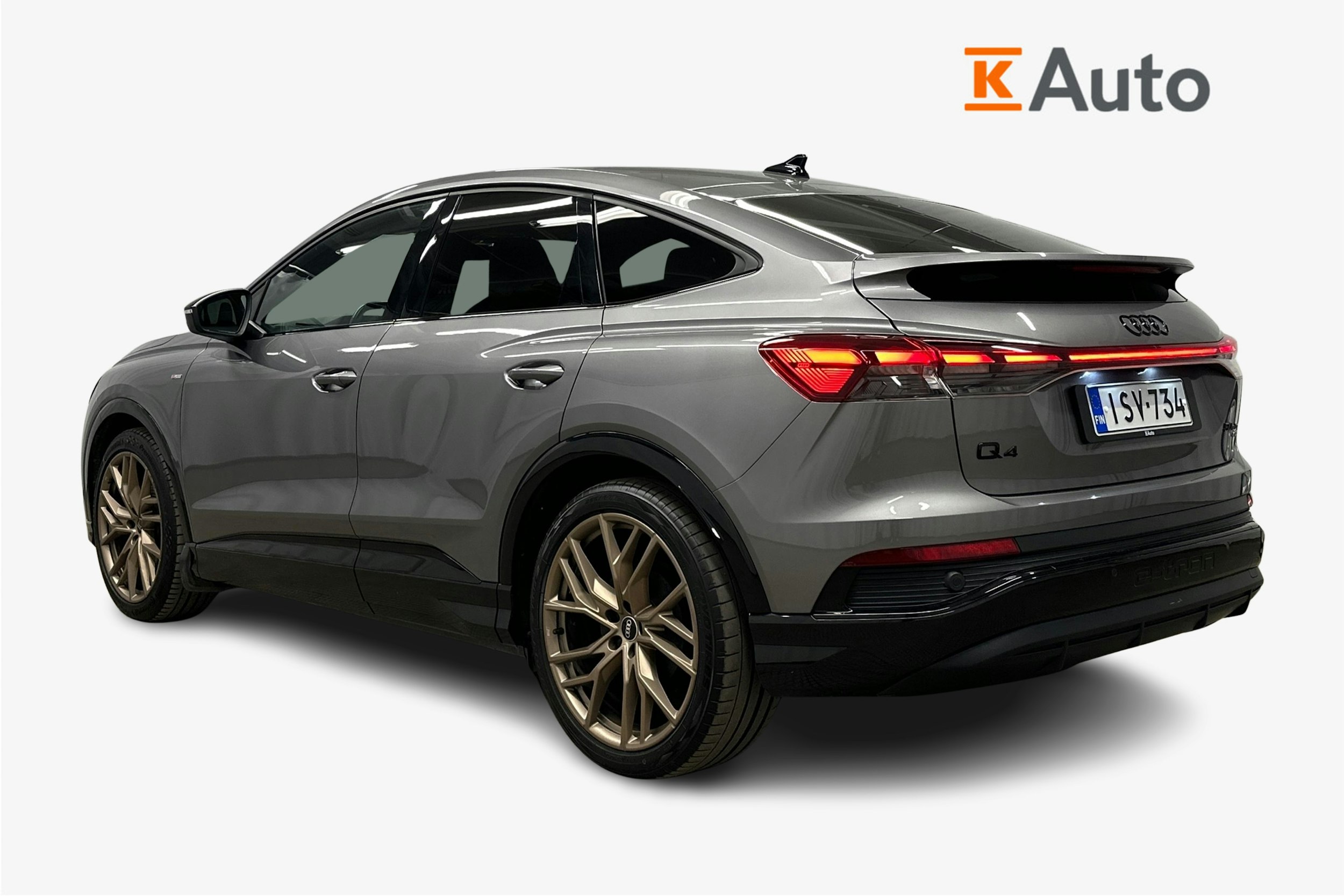 harmaa Audi Q4 e-tron 2022 kuva 2.