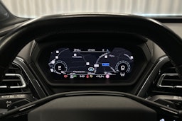 harmaa Audi Q4 e-tron 2022 kuva 16.
