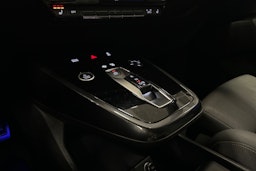 harmaa Audi Q4 e-tron 2022 kuva 26.