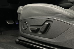 harmaa Audi Q4 e-tron 2022 kuva 28.