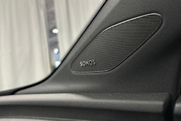 harmaa Audi Q4 e-tron 2022 kuva 30.