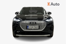 musta Audi Q4 e-tron 2022 kuva 5.