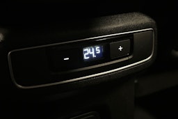 musta Audi Q4 e-tron 2022 kuva 17.