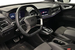 sininen Audi Q4 e-tron 2022 kuva 6.