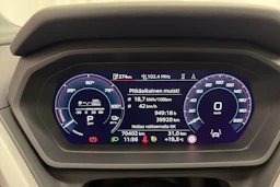 met. musta Audi Q4 e-tron 2022 kuva 20.