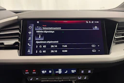 met. musta Audi Q4 e-tron 2022 kuva 30.