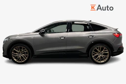 harmaa Audi Q4 e-tron 2022 kuva 5.