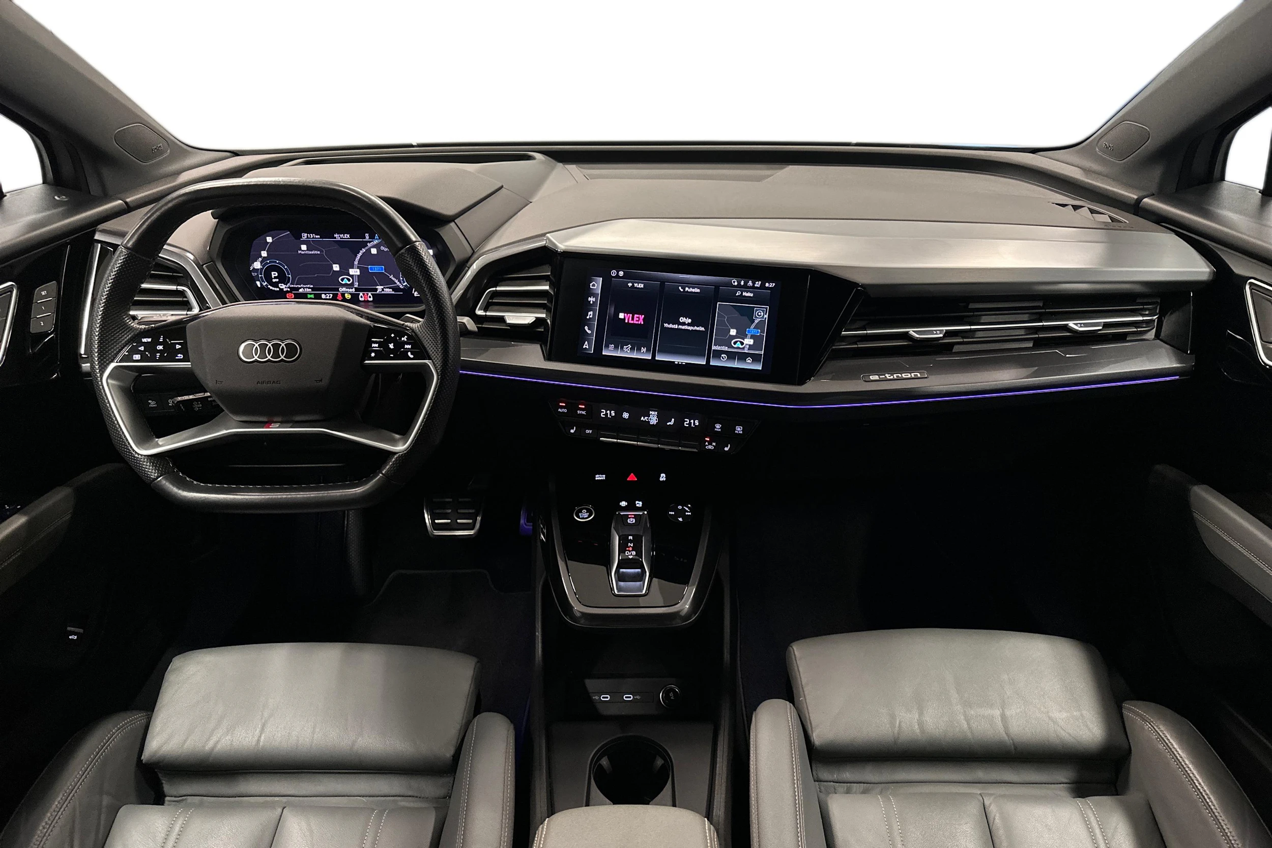 harmaa Audi Q4 e-tron 2022 kuva 7.