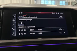 harmaa Audi Q4 e-tron 2022 kuva 26.