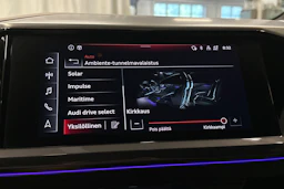harmaa Audi Q4 e-tron 2022 kuva 27.