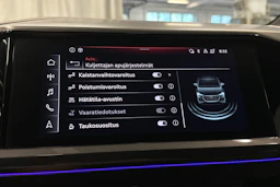 harmaa Audi Q4 e-tron 2022 kuva 30.