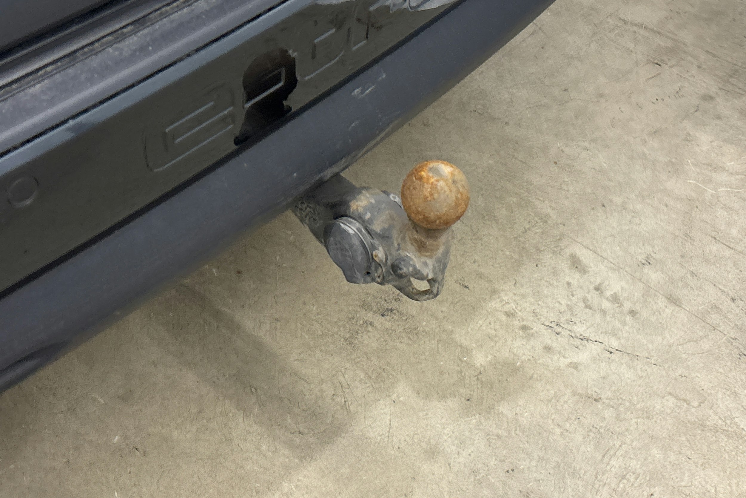 musta Audi Q4 e-tron 2022 kuva 32.