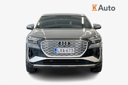 harmaa Audi Q4 e-tron 2022 kuva 4.