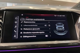 harmaa Audi Q4 e-tron 2022 kuva 16.