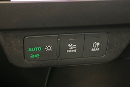 harmaa Audi Q4 e-tron 2022 kuva 20.