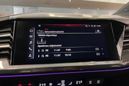 harmaa Audi Q4 e-tron 2022 kuva 22.