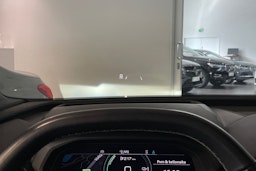 harmaa Audi Q4 e-tron 2022 kuva 28.