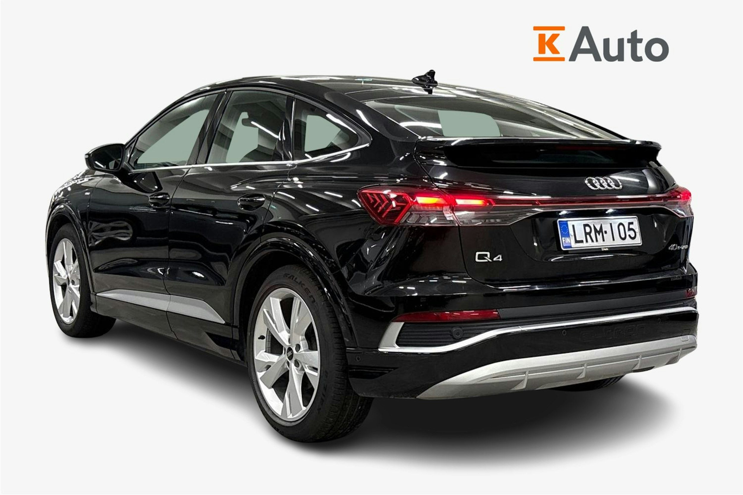 musta Audi Q4 e-tron 2022 kuva 2.