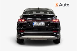 musta Audi Q4 e-tron 2022 kuva 3.