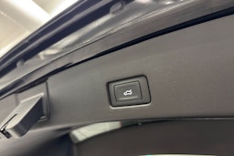 musta Audi Q4 e-tron 2022 kuva 19.