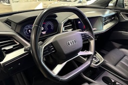 harmaa Audi Q4 e-tron 2022 kuva 15.