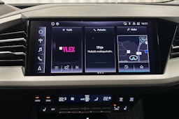 musta Audi Q4 e-tron 2022 kuva 23.