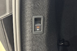 musta Audi Q4 e-tron 2022 kuva 26.