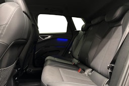 violetti Audi Q4 e-tron 2022 kuva 10.