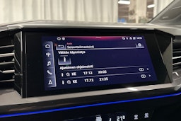 violetti Audi Q4 e-tron 2022 kuva 19.