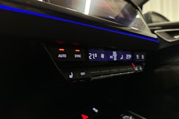 violetti Audi Q4 e-tron 2022 kuva 24.