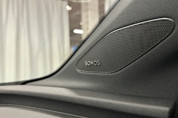 violetti Audi Q4 e-tron 2022 kuva 26.