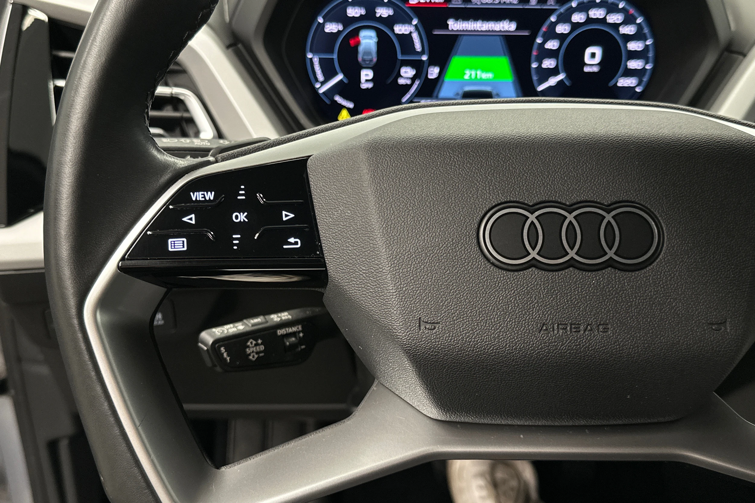 hopea Audi Q4 e-tron 2022 kuva 11.