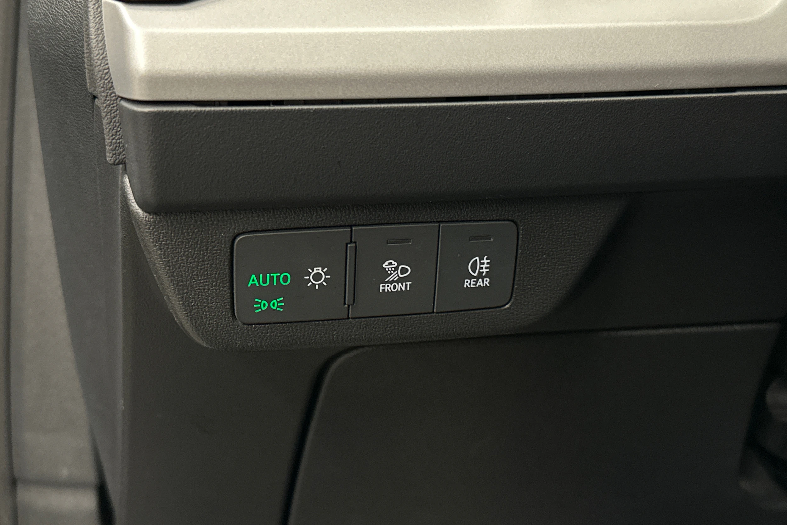 hopea Audi Q4 e-tron 2022 kuva 14.