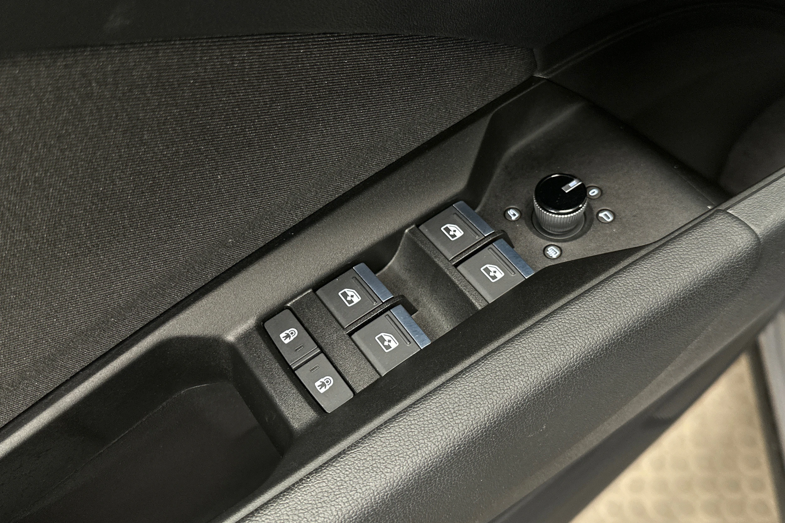 hopea Audi Q4 e-tron 2022 kuva 15.