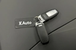 hopea Audi Q4 e-tron 2022 kuva 36.