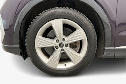 violetti Audi Q4 e-tron 2022 kuva 11.