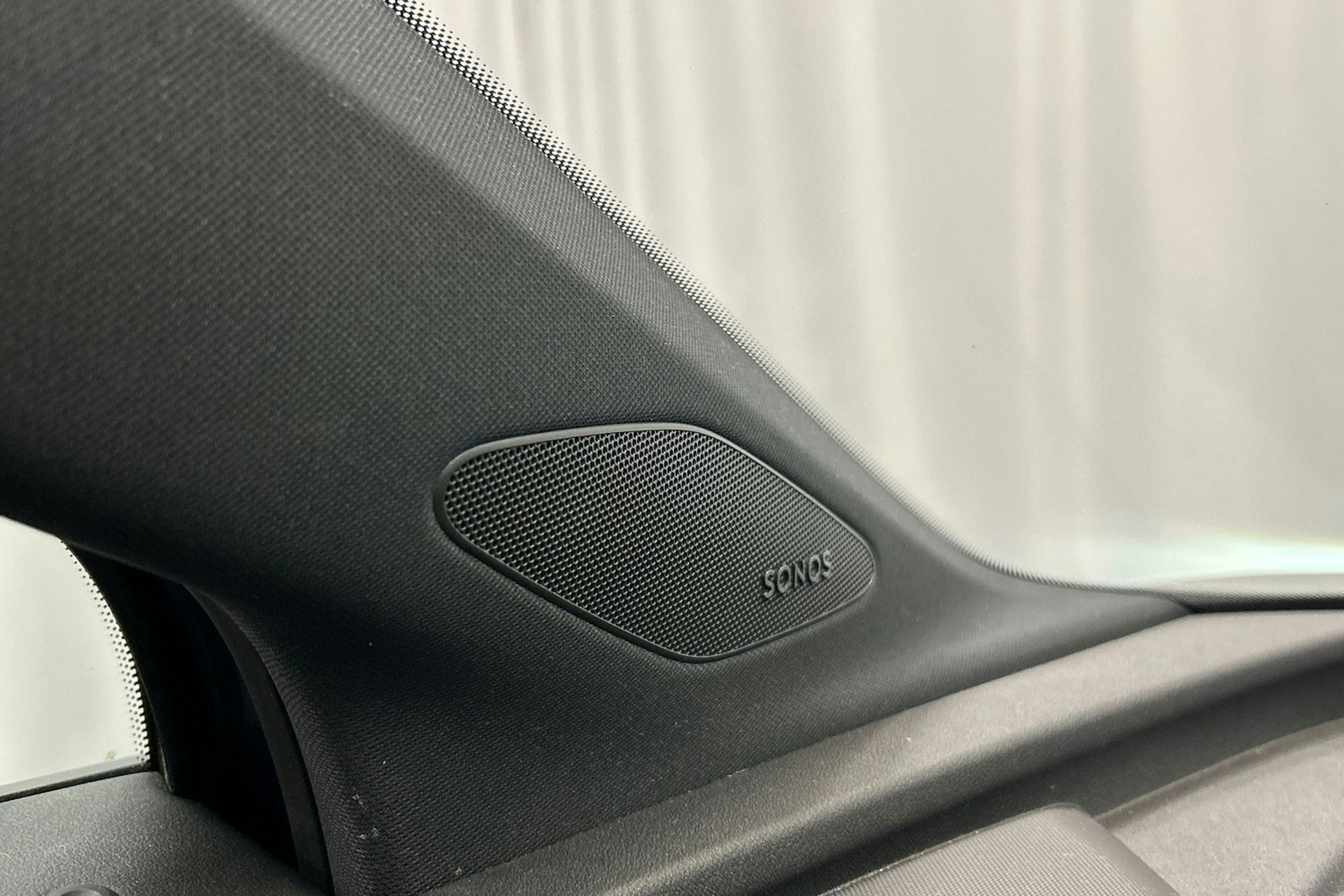 violetti Audi Q4 e-tron 2022 kuva 23.